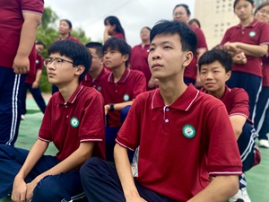adb461b680e86cc118f3242bc316fd67.jpg