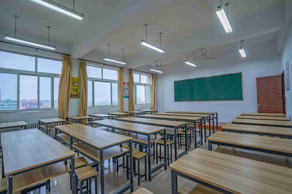 山东省安装工程技工学校教室